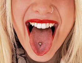 Piercing en la lengua